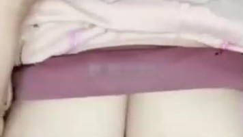 Syah Livu Pamerin Susu Gede Miliknya